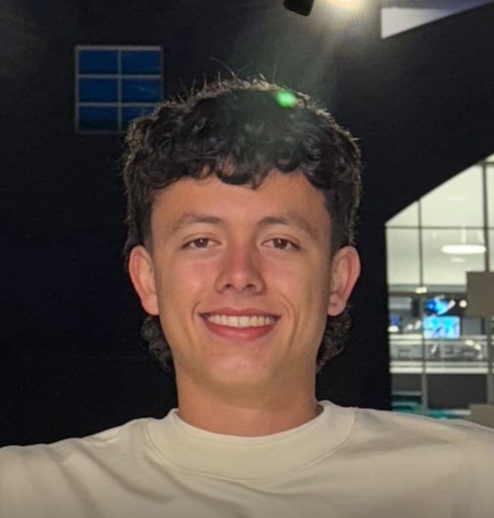 Portrait of Daniel Pineda
